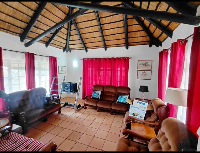 3 BEDROOM FREESTANDING FOR SALE IN BENDOR